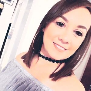 Meet your Posher, Linda